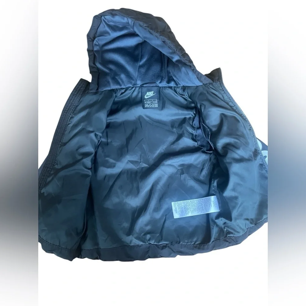 Nike Kids Jacket Vest - Picture 4 of 8
